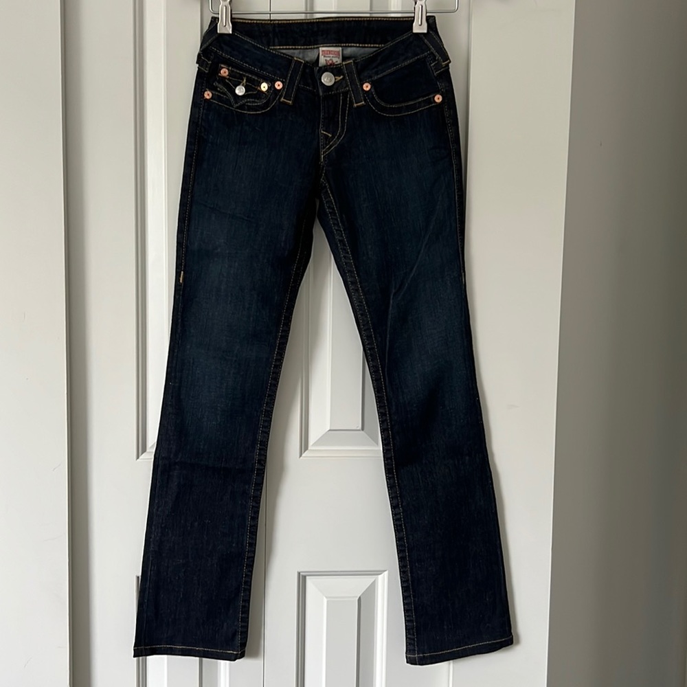 NWOT True Religion straight cut dark blue jeans.